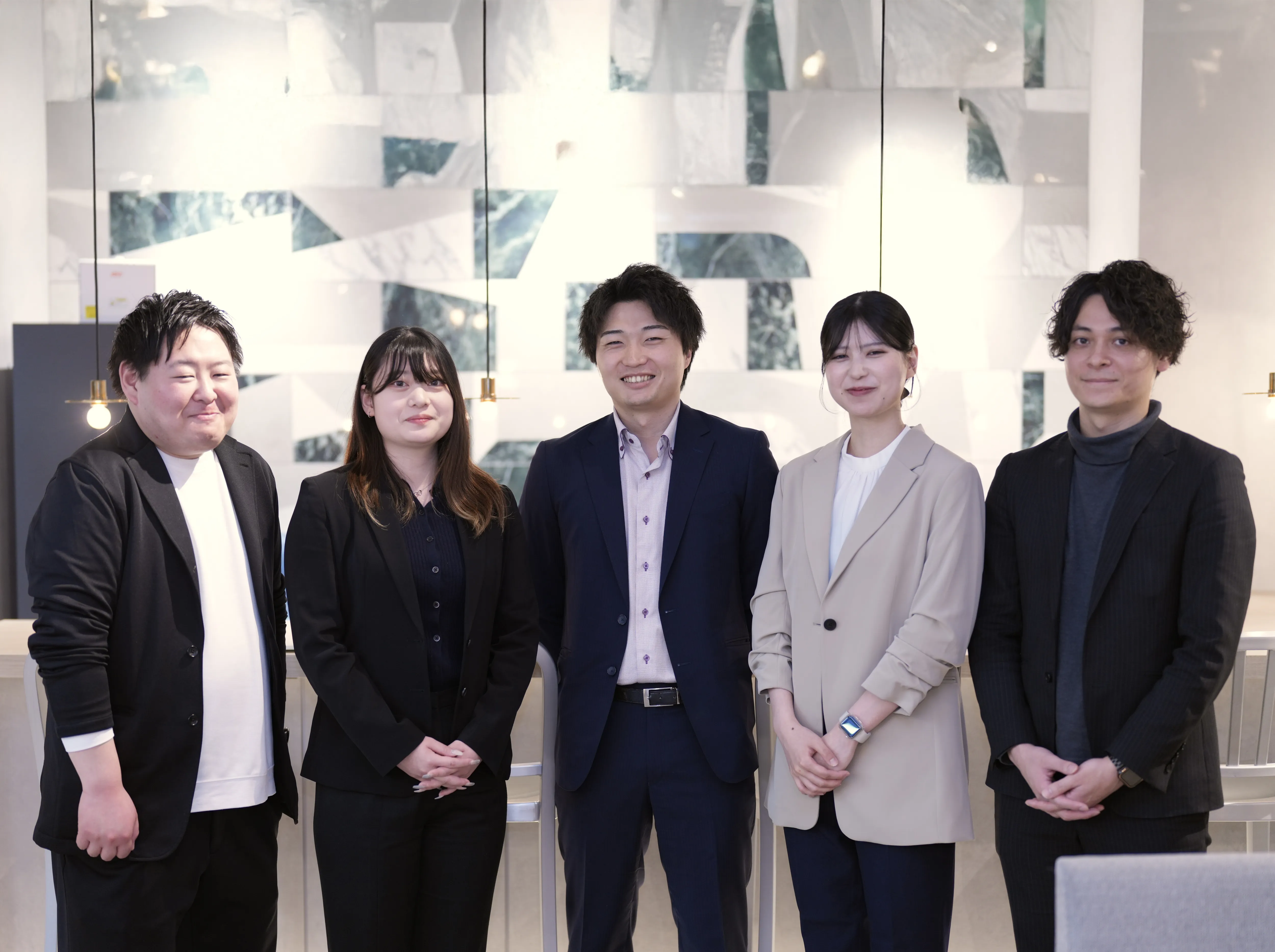 社員の集合写真